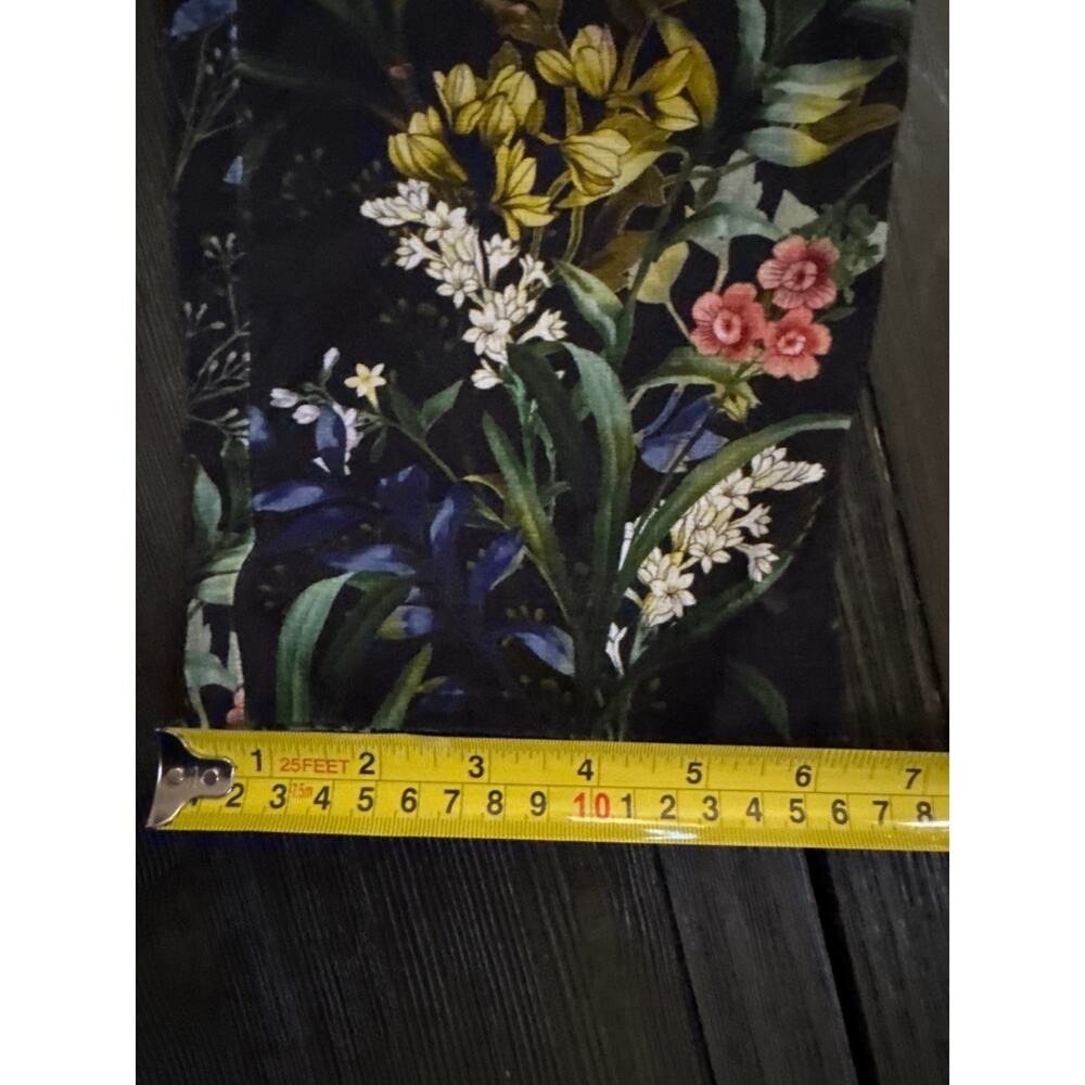 Chicos So Slimming Brigitte Collection Ankle Pants Black Floral Tummy Control 10 - Picture 11 of 13